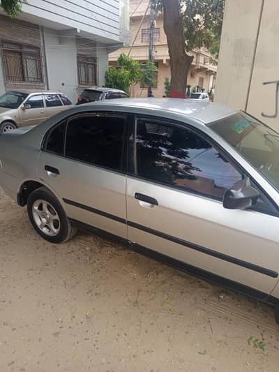 Honda Civic EXi 2001