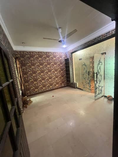 10 MARLA UPPER PORTION AVAILABLE FOR RENT IN NASHEMAN E IQBAL PHASE 2 NEAR UET HOUSING SOCIETY COLLEGE ROAD LAHORE | NEAR BY WAPDA TOWN | NFC SOCIETY