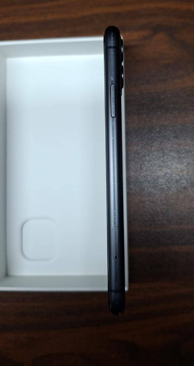 Apple iPhone 11 9