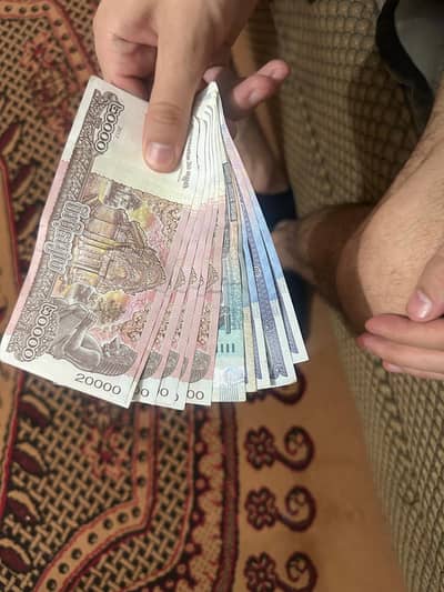 1 lac 30k