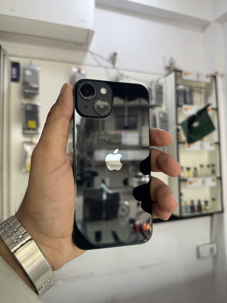 Apple iPhone 14 0