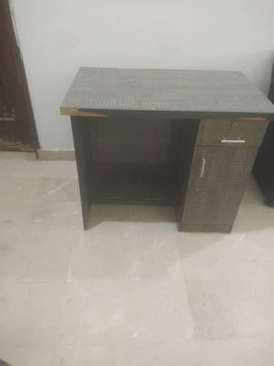 PC table