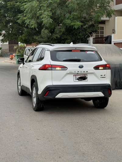 Toyota Corolla Cross HEV X 2024