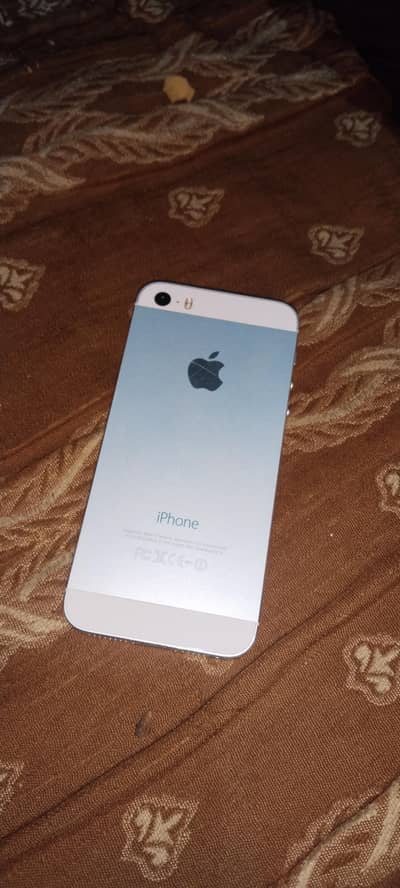 Apple iPhone 5s