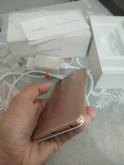 OPPO A57