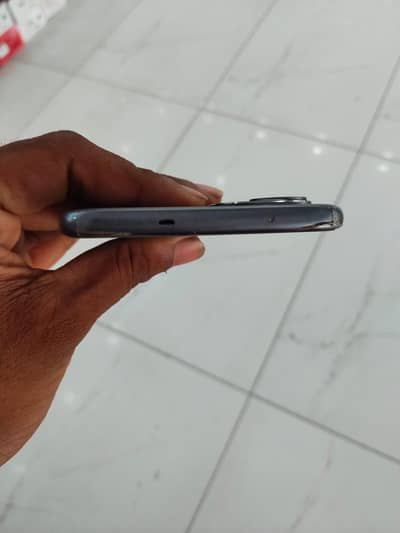 Tecno spark 40 pro plus 8/8 256
