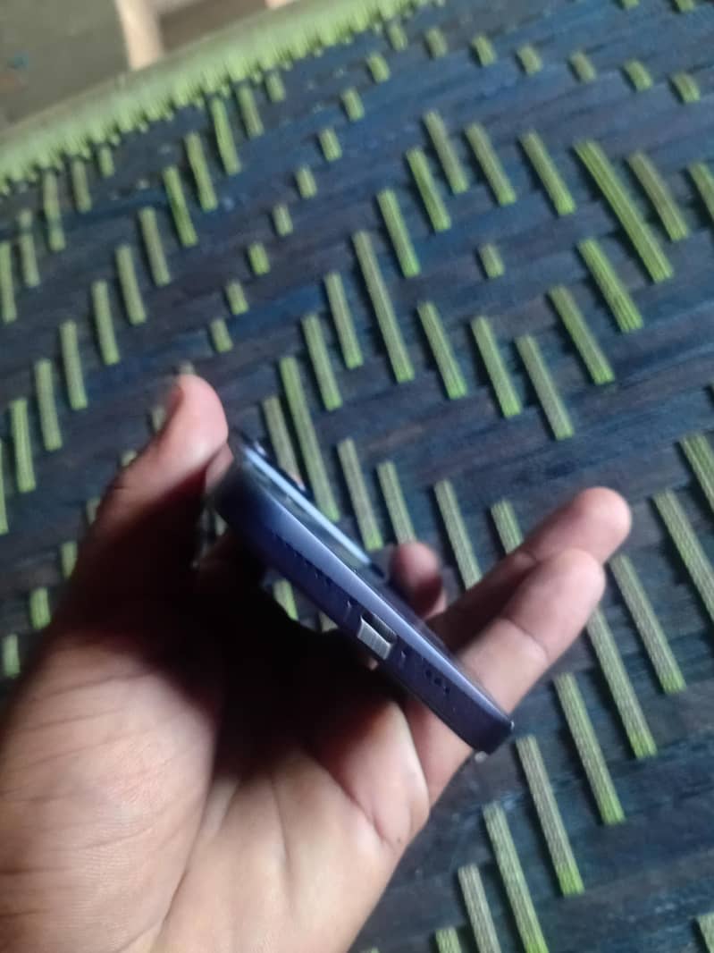 Apple iPhone X 2
