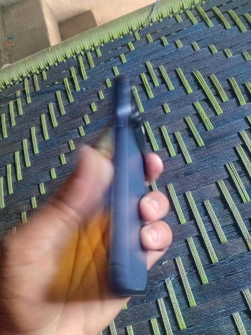 Apple iPhone X 3
