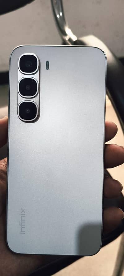 Infinix hot 60 pro