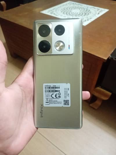 infinix note 40 pro 256 GB