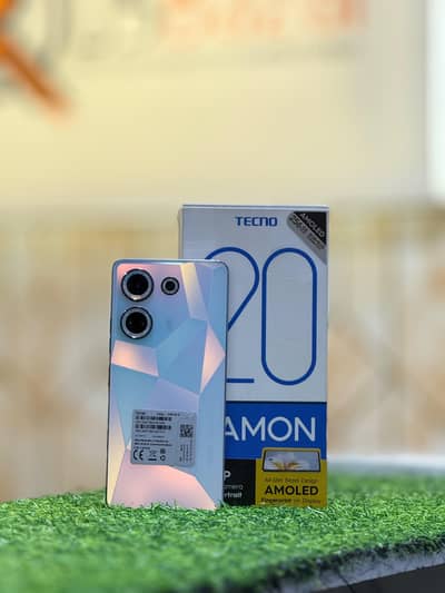 Tecno Camon 20 8GB Ram 256GB Storage With Box & Charger