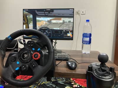 Logitech G29 in Brand New Condition with Paddles and Shifter
