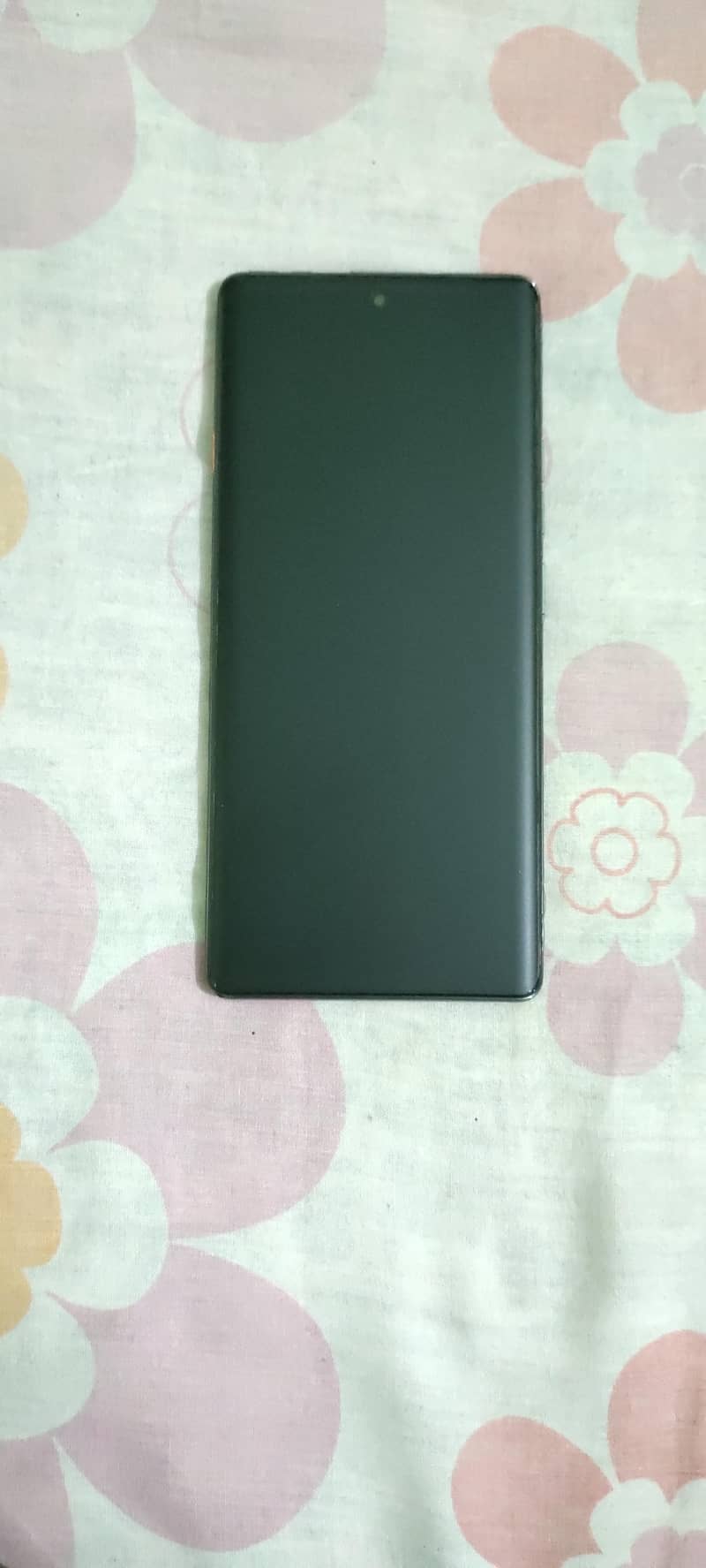 Tecno CAMON 40 Pro 0