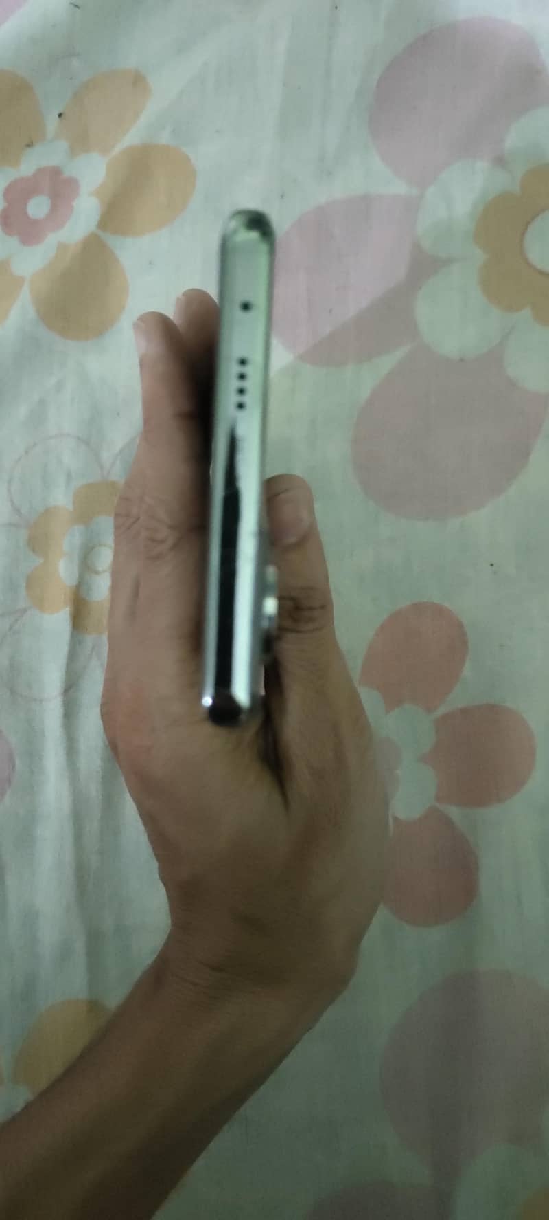 Tecno CAMON 40 Pro 4