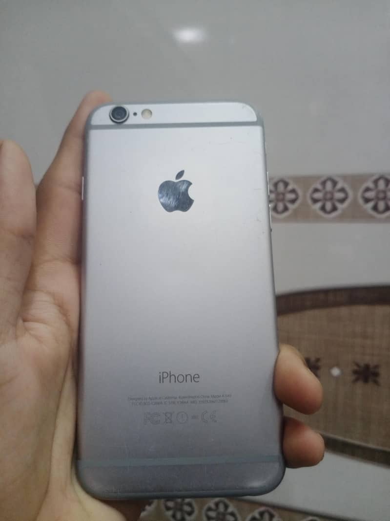 Apple iPhone 6S 1