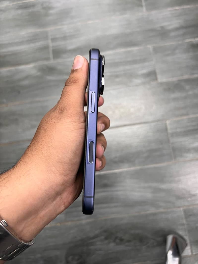 Apple iPhone 17 Pro 3