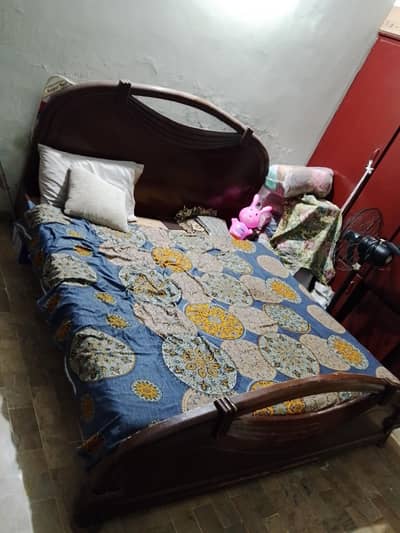 King Size bed for sale with dressing and side tables