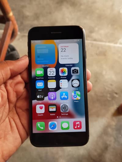 Apple iPhone 7