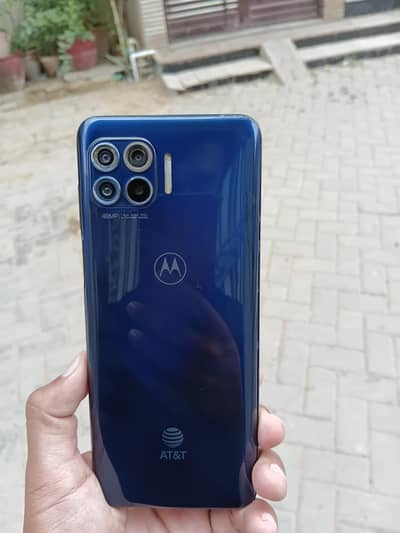 Motorola One 5g uw