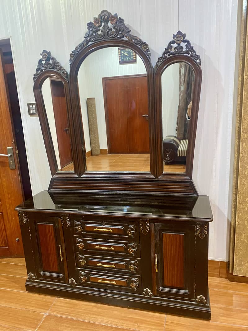 Bed, side tables, dressing table 1
