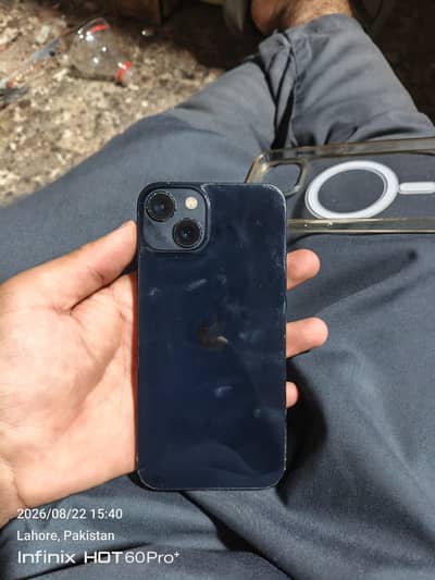 Apple iPhone 13 jv