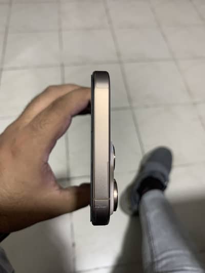 Apple iPhone 16 Pro Max