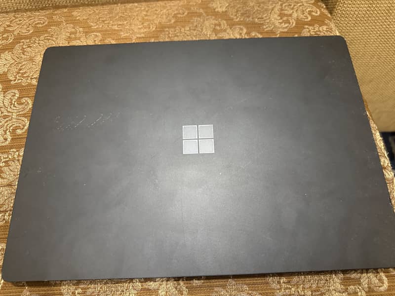 Microsoft Surface 4 2