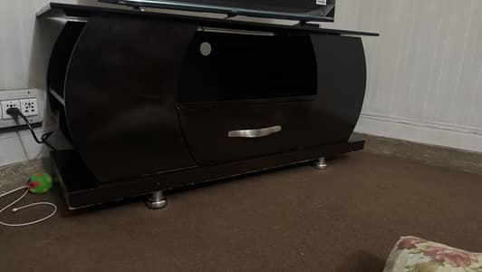 Tv console