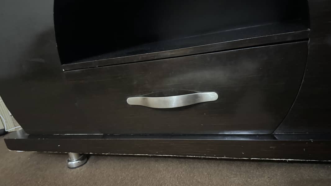 Tv console 1