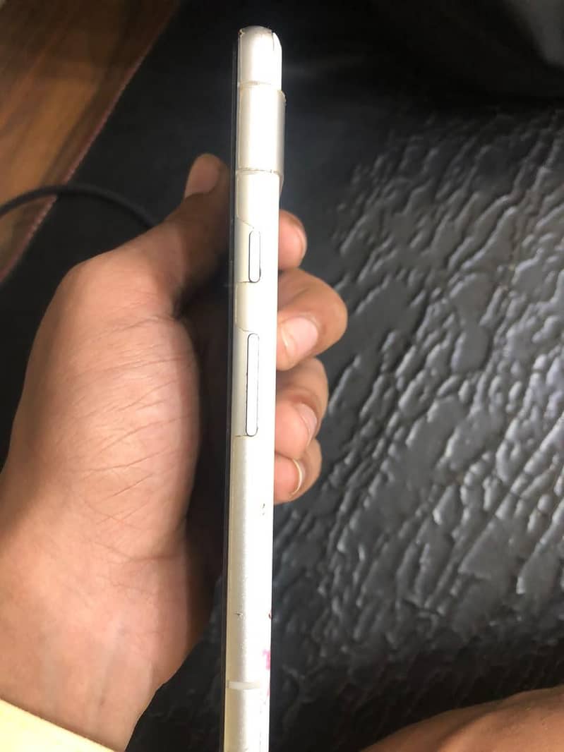 Google Pixel 7a 1