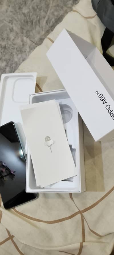 OPPO A60