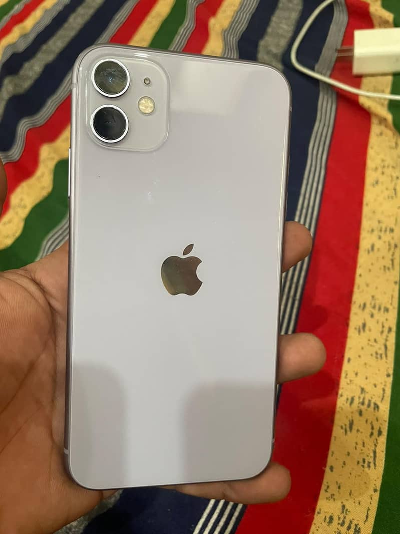 Apple iPhone 11 0