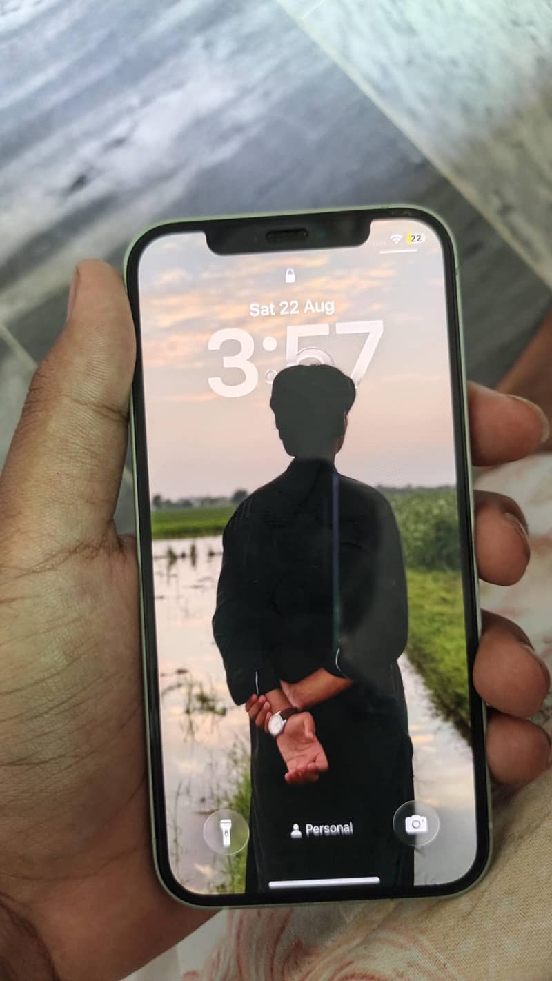 Apple iPhone 12 5