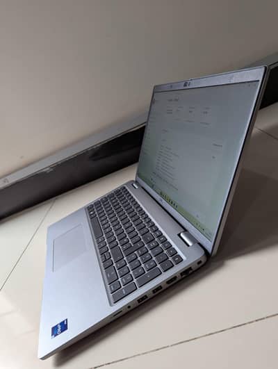 Dell Latitude 5540 Core i5 13th Gen