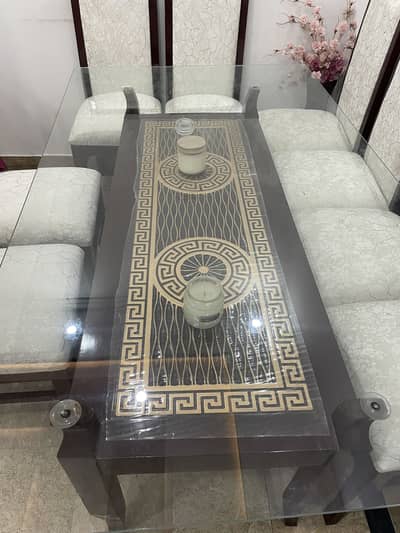 8 Seats Dining Table