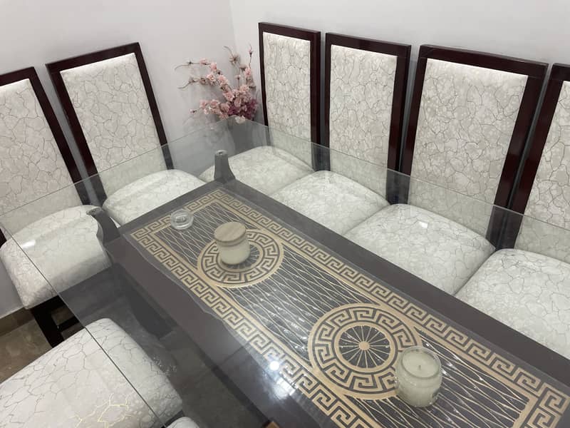 8 Seats Dining Table 4