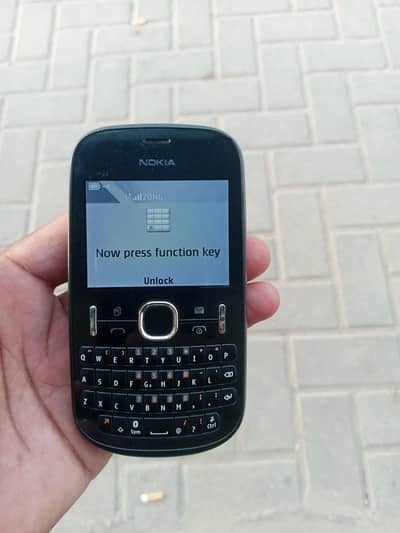 Nokia Asha 200