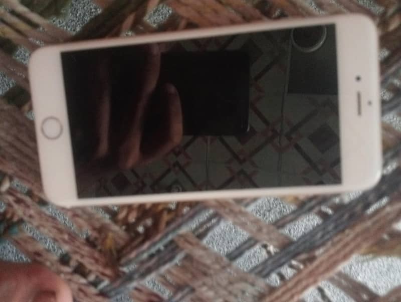 IPHONE 6S PLUS  (03021106965) 1