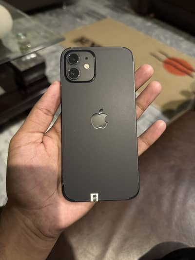 Apple iPhone 12