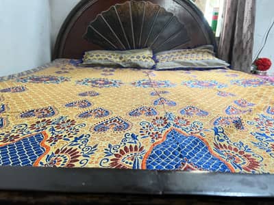 duble bed mattresses chair
