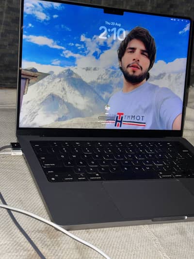 MacBook pro m1