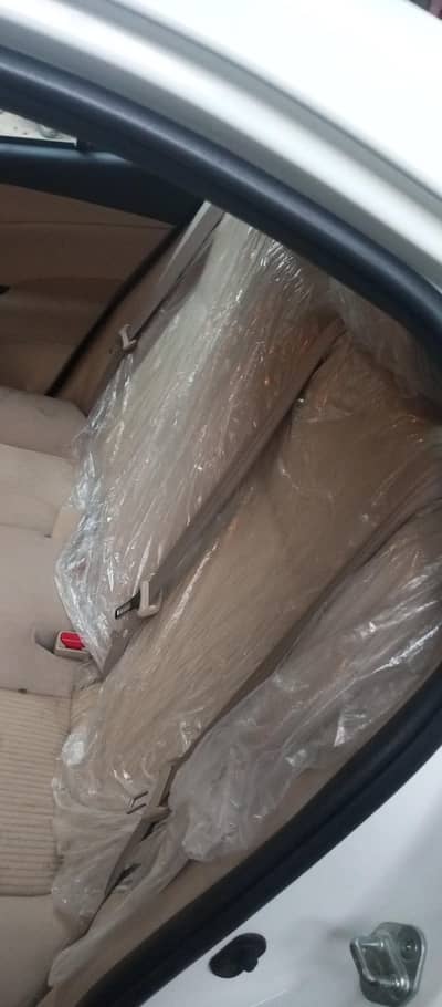 Toyota Yaris 1.5 full option