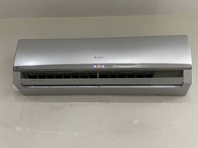 Gree 1.5 ton G10 Inverter AC