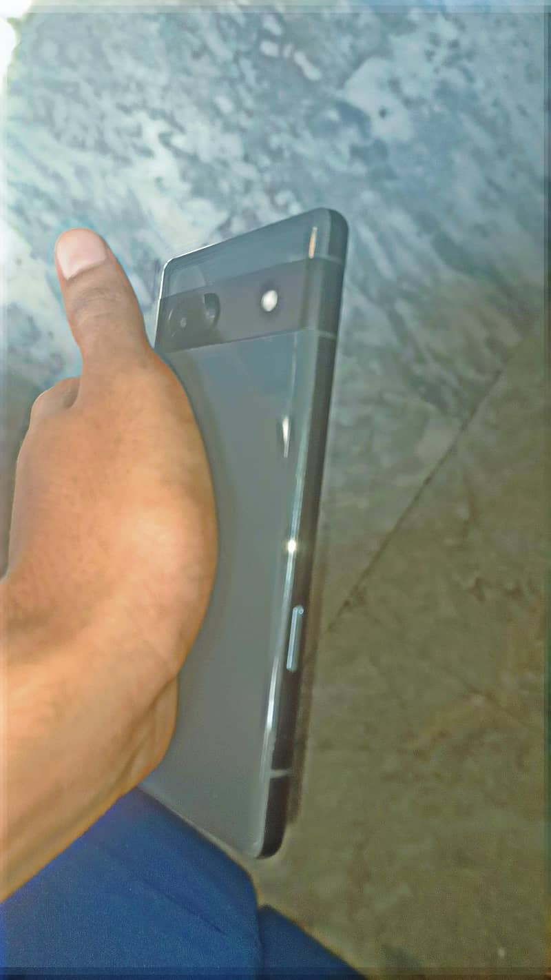 Google Pixel 7a 5