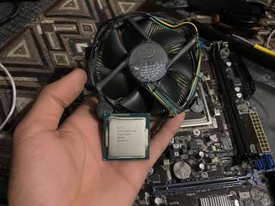 i7 4790 -- H81 motherboard -- Intel cooler