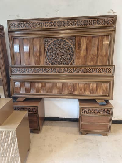 solid bed and dressing table