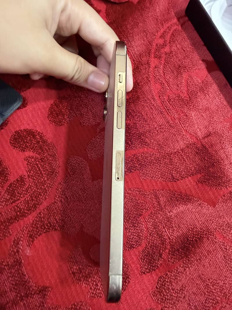 Iphone 12 pro max 3