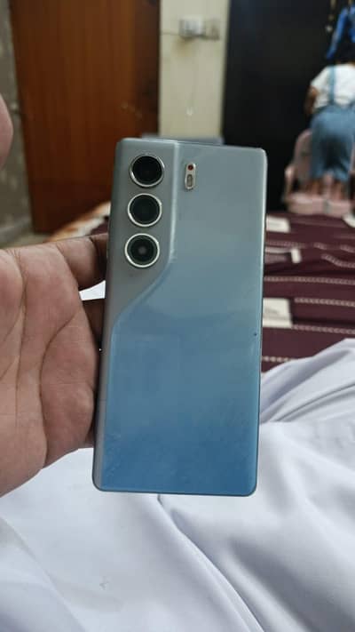 Tecno CAMON 40 Pro