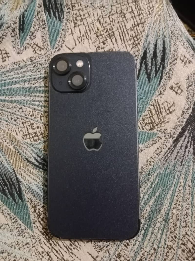 Apple iPhone 13 3