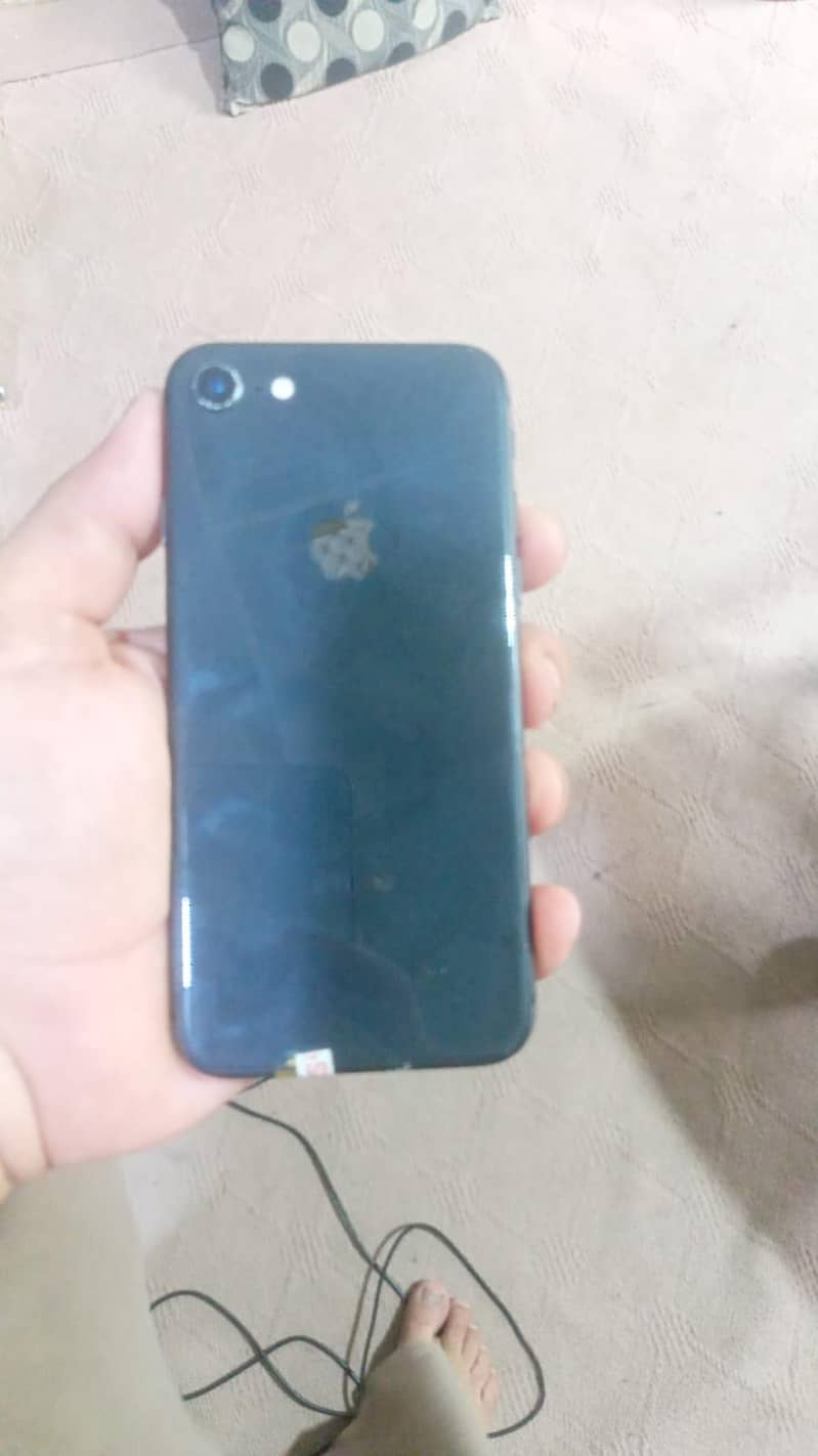 Apple iPhone 8 2